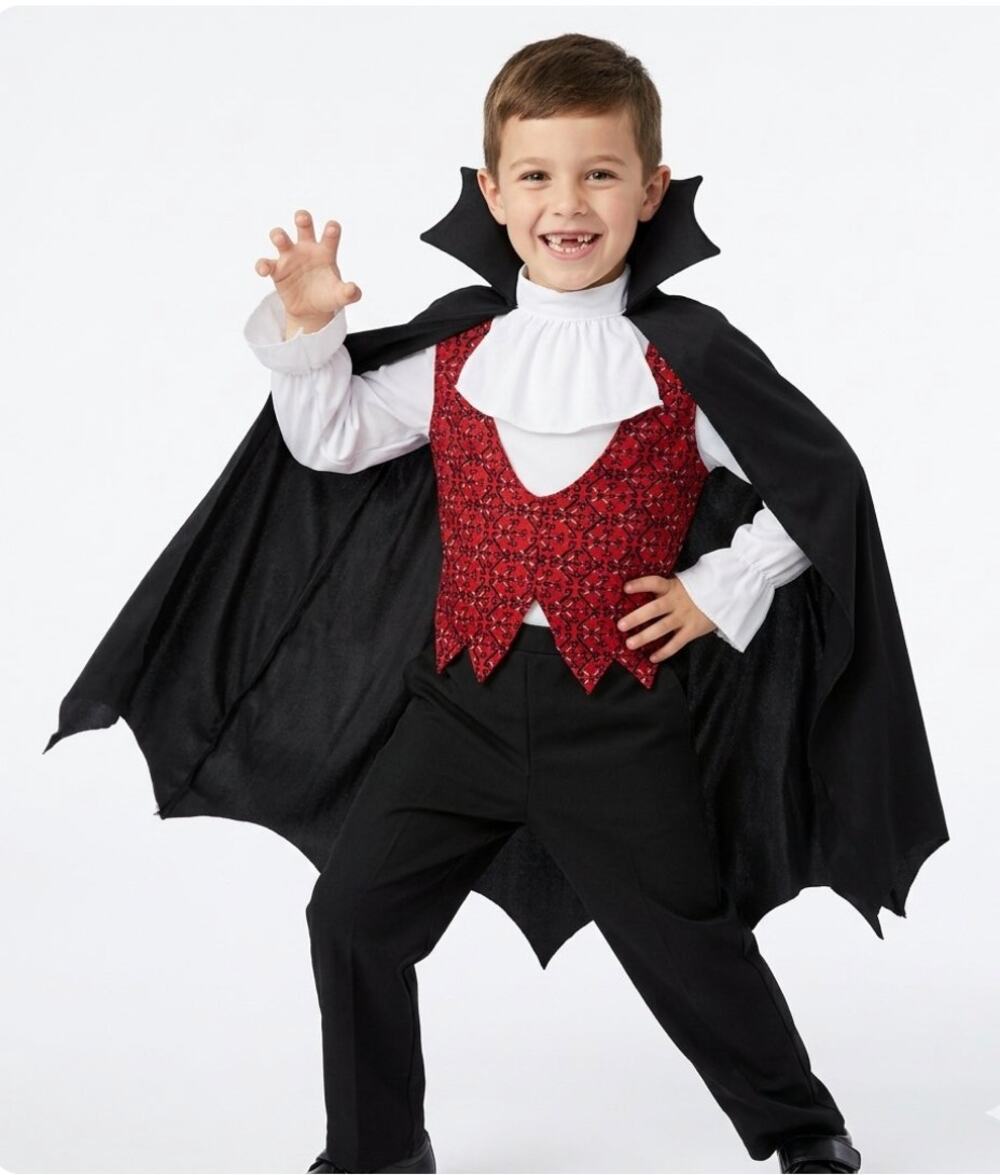 Boys Halloween Vampire Costume Size Med (7/8) Shirt w/ Vest and Cape - New